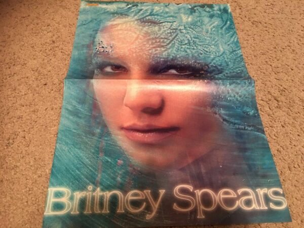 Britney Spears teen magazine poster clipping looks icey Bravo Teen Beat Bop