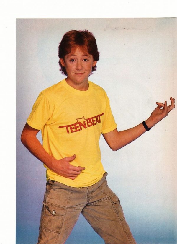 Scott Grimes yellow Teen Beat t-shirt