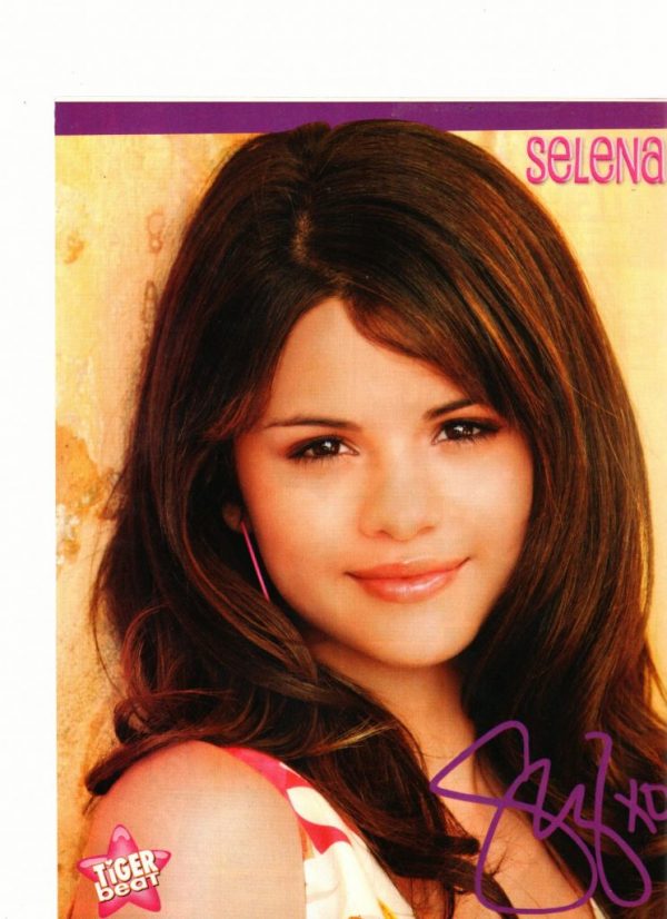 Selena Gomez teen magazine pinup clipping Tiger Beat close up