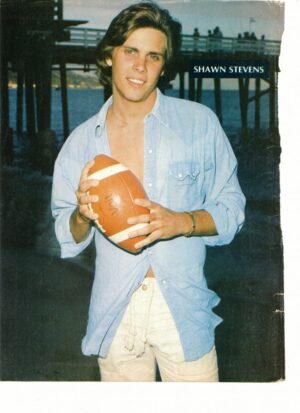 Shawn Stevens open shirt football