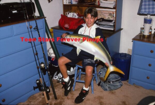 Jonathan Taylor Thomas bedroom stool fishing teen idol