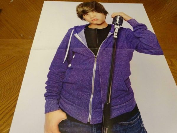 Justin Bieber purple sweatshirt young age 12