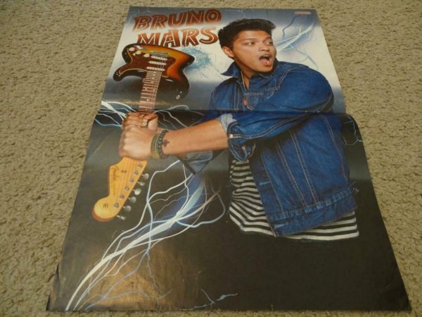 Bruno Mars teen magazine poster clipping Bravo magazine guitar jean jacket