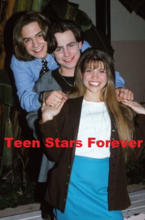 Rider Strong Danielle Fishel Will Friedle 4x6 or 8x10 photo backstage Boy Meets World hands on shoulders