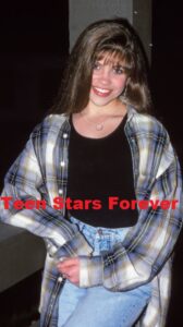 Danielle Fishel 4x6 or 8x10 photo Boy Meets World Teen Idol 90s TV Show ...