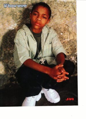 Bow Wow teen magazine pinup clipping Squatting by the wall young boy Popstar