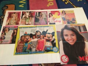 Miley Cyrus teen magazine pinup poster clippings Bop Hannah Montanna Popstar