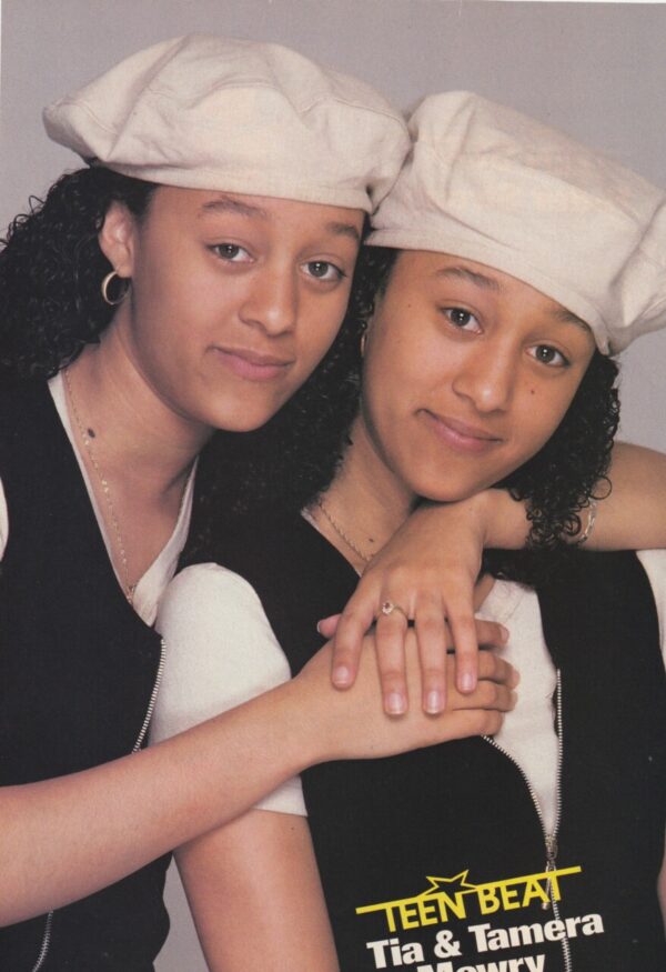 Tamera Mowry twins sister sister actresses