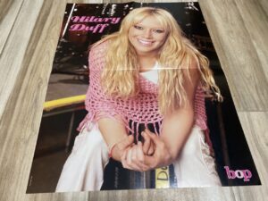 Hilary Duff Chad Michael Murray teen magazine poster Lizzie Mcguire white pants Bop