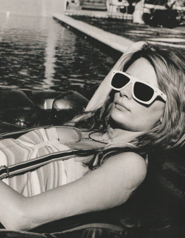 Mischa Barton pool sunglasses The OC teen idols