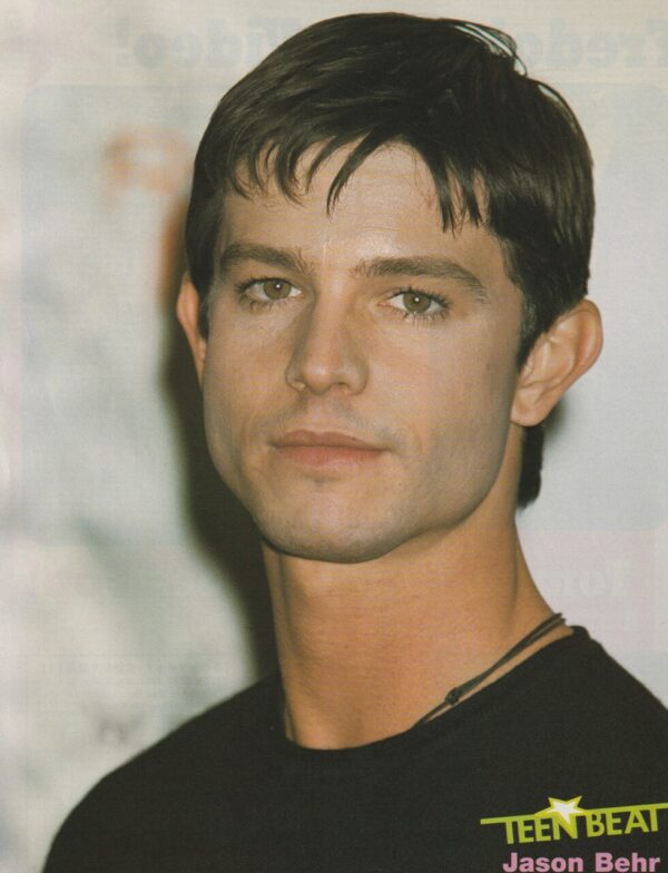 Jason Behr teen magazine pinup Teen Beat close up Roswell Teen Idols