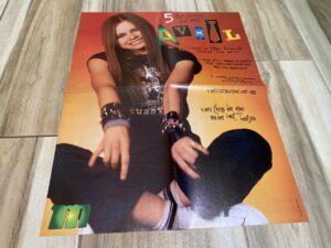 Avril Lavigne Nelly teen magazine poster Skaterboy M smile rocker