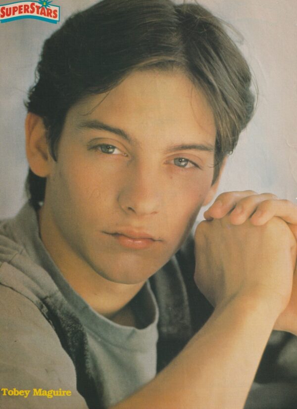 Tobey Maguire teen idol pinup pix young actor