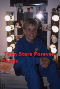 Zachery Ty Bryan Home Improvement backstage mirror dressing room photo