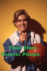 Mark Paul Gosselaar 4×6 or 8×10 Photo vintage picture celebrity pix 90's teen idols promo photo shoot modeling pix basketball Saved by the Bell