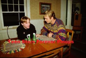 Devon Sawa John Schneider 4x6 or 8x10 Photo Night of the Twisters 1996 table shoot behind the scenes #3 laughing