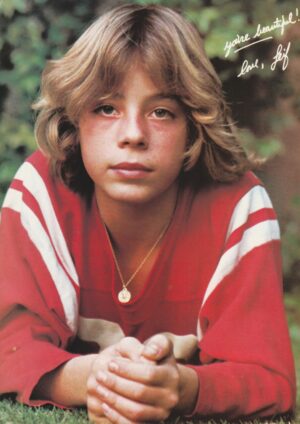 Leif Garrett teen magazine pinup laying down red shirt pix teen idols