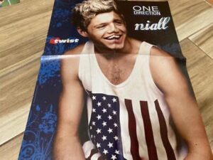 Niall Horan teen magazine poster magazine clipping One Direction muscles Twist