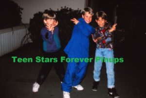 Jonathan Taylor Thomas Taran Noah Smith Zachery Ty Bryan photo vintage Home Improvement being silly