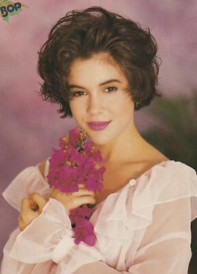 Alyssa Milano teen magazine pinup clipping flowers Charmed teen idols pix Bop