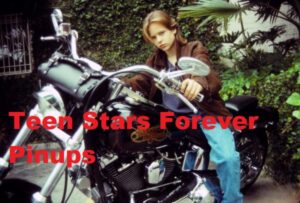 Jonathan Jackson 4x6 or 8x10 Photo vintage Bop photo shoot motorcycle young pix 90s teen idols