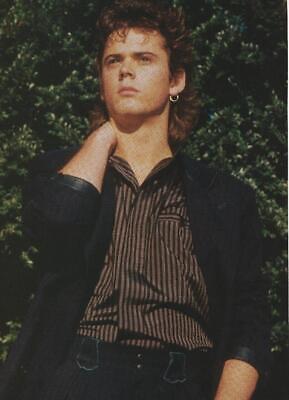 Thomas C Howell teen magazine pinup clipping Tommy Howell Star brushes Bop