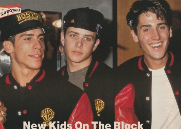 New Kids on the block teen magazine pinup Danny Joey Mcintyre Jonathan Knight Superstars