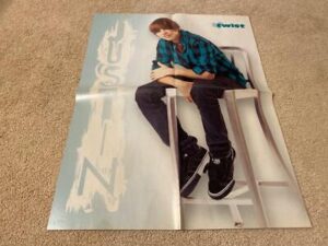 Justin Bieber Nick Jonas teen magazine poster clipping Twist Jonas Brothers hot