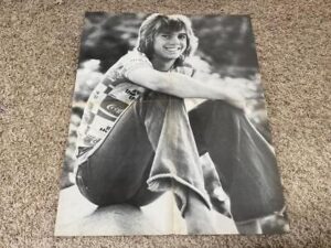 Shaun Cassidy teen magazine poster clipping pix barefoot double sided RARE HOT