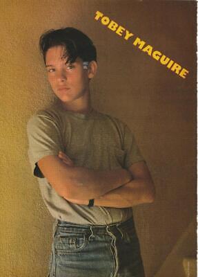 Tobey Maguire jeans young movie stage grey shirt teen set pinup pix modeling