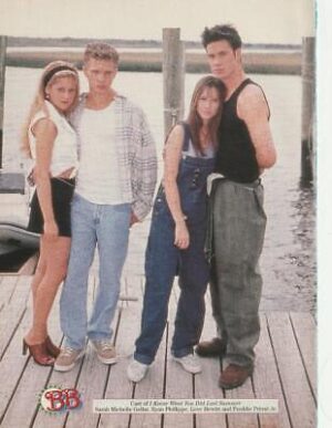 Jennifer Love Hewitt Ryan Phillippe Sarah Michelle Gellar Freddie Prinze Jr. pix