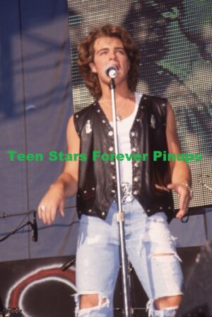 Joey Lawrence teen magazine pinup photo ripped jeans black jacket tour stage 90's Blossom