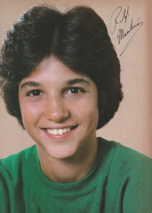 Ralph Macchio teen magazine pinup clipping green shirt younger day close up pix