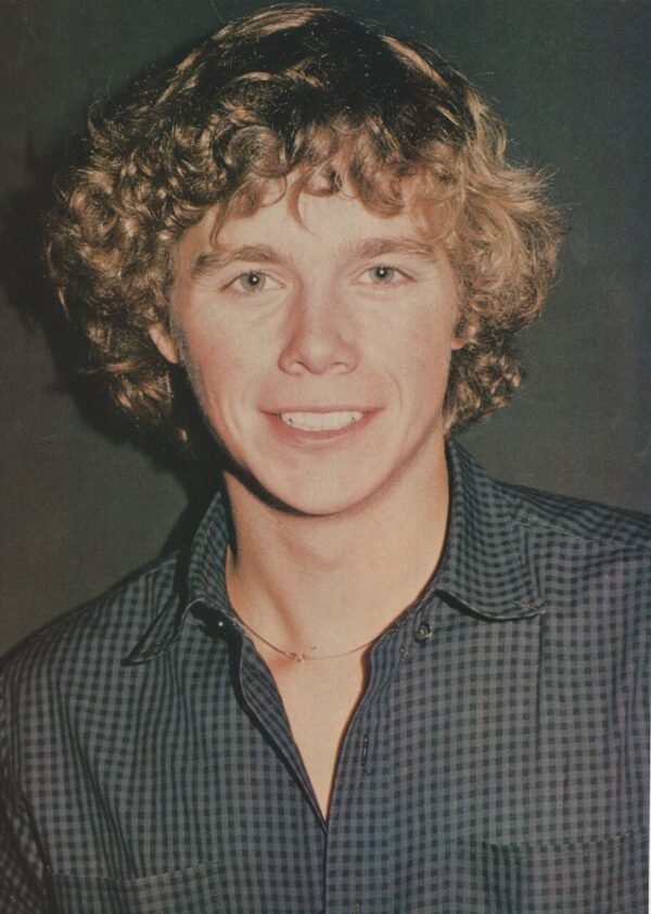 Leif Garrett Christopher Atkins teen magazine pinup clipping yellow t-shirt close up gold necklace - Image 2