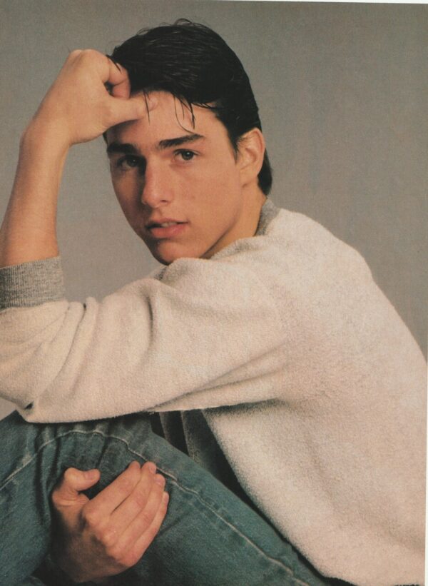 Tom Cruise jeans sitting down young modeling pix