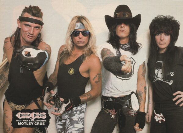 Motley Crue teen magazine pix concert