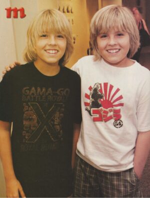 Dylan Sprouse Cole Sprouse teen pinup clipping clipping Gama-Go Batle Royalty