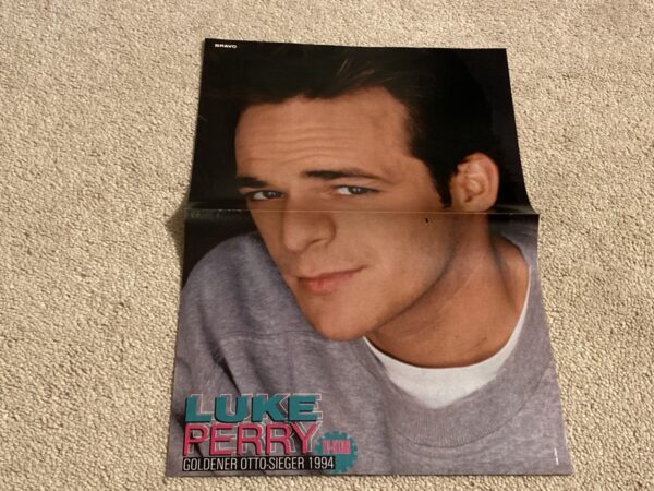 Luke Perry teen magazine poster grey shirt Bravo poster 1994