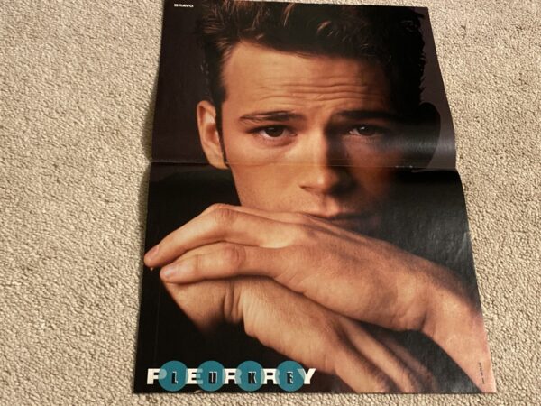 Luke Perry teen magazine poster hands Bravo Rip clipping