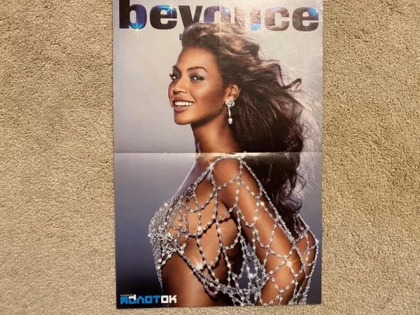 Christina Aguilera Beyonce magazine poster clipping teen idols bed Bravo sexy - Image 2