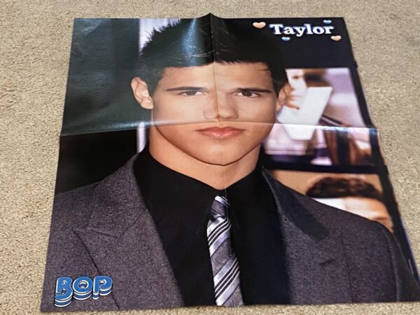 Taylor Lautner Justin Bieber teen magazine poster clipping vintage bed teen idol - Image 2