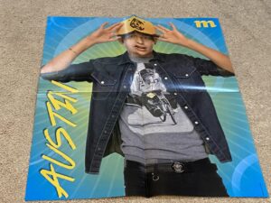Selena Gomez Austin Mahone teen magazine poster clipping vintage modeling hat