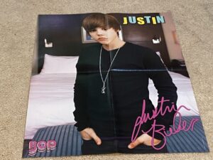 Taylor Lautner Justin Bieber teen magazine poster clipping vintage bed teen idol