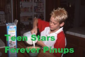 Aaron Carter 4×6 or 8×10 Photo vintage picture celebrity pix 90's teen idols promo photo shoot eating home rare