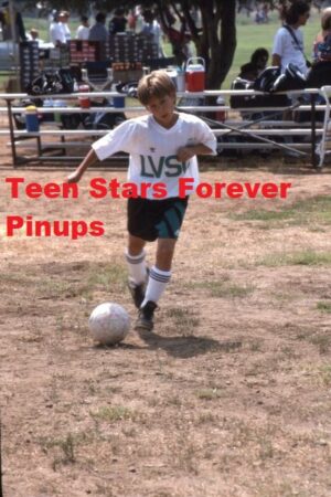 Jonathan Taylor Thomas 4×6 or 8×10 Photo vintage picture celebrity pix 90's teen idols soccer game dribbling age 12 shorts