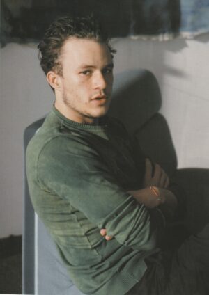 Heath Ledger Josh Hartnett teen magazine pinup clipping Joker green shirt pix