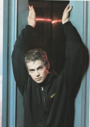 Hayden Christensen teen magazine pinup clipping headshot arms Star Wars pix