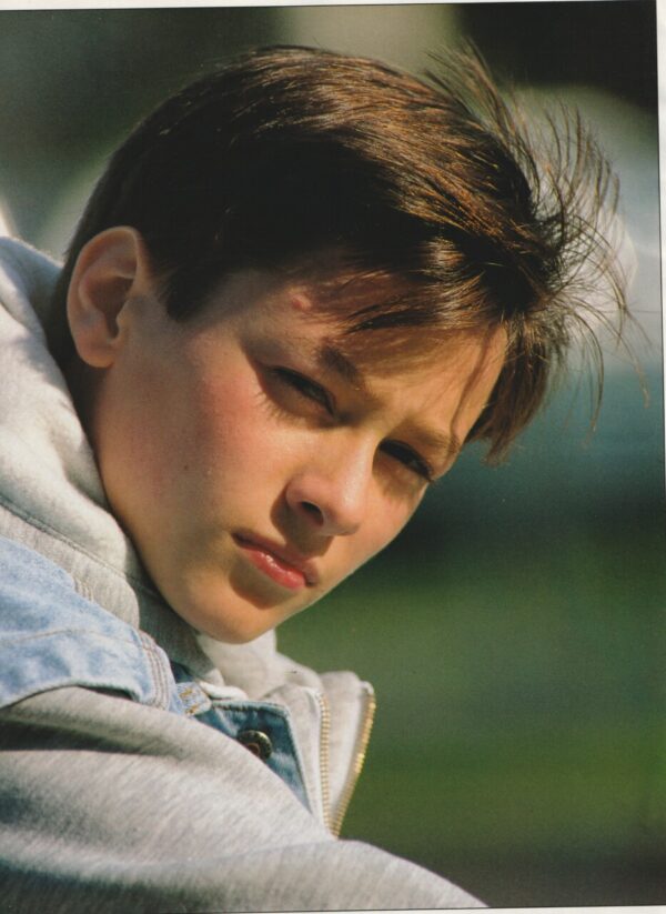 Edward Furlong teen magazine pinup clipping headshot bike legs open 90's idols - Image 2
