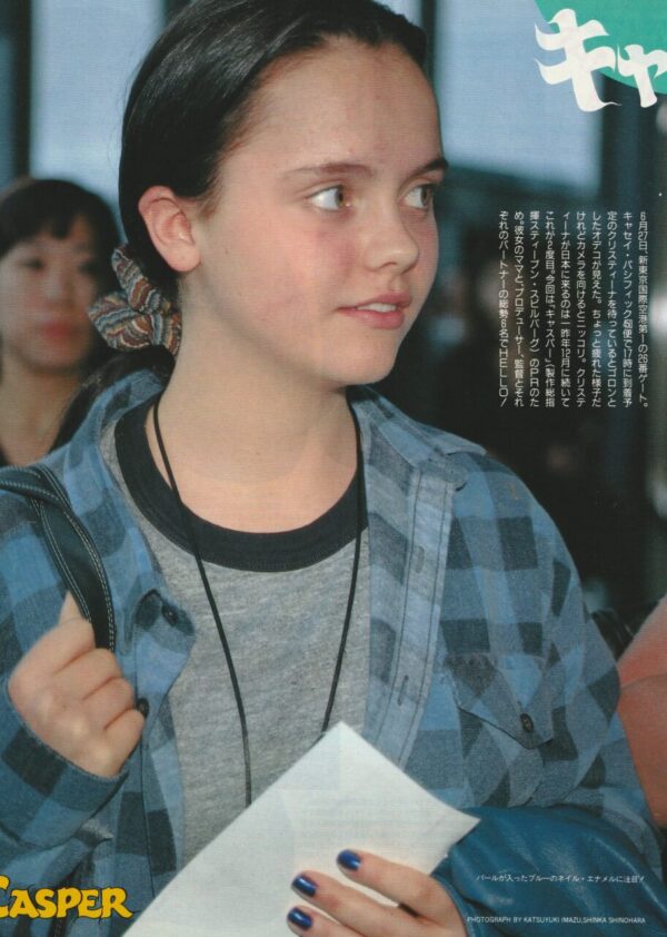 Christina Ricci teen magazine pinup clipping Japan Casper teen idols 90's pix - Image 2