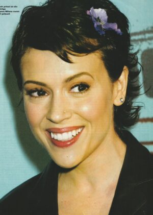 Alyssa Milano teen magazine pinup headshot picture pic short hair lips